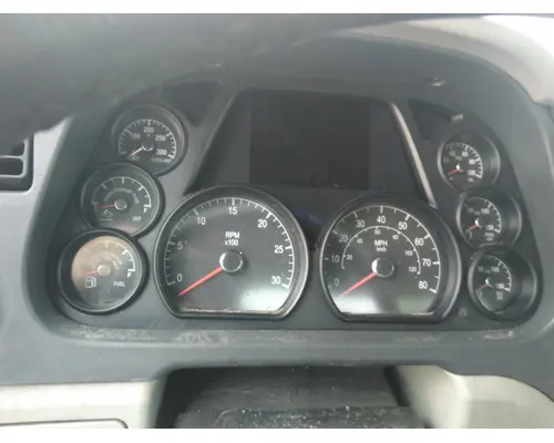PETERBILT 579 GAUGE CLUSTER