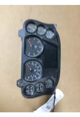 PETERBILT 579 GAUGE CLUSTER