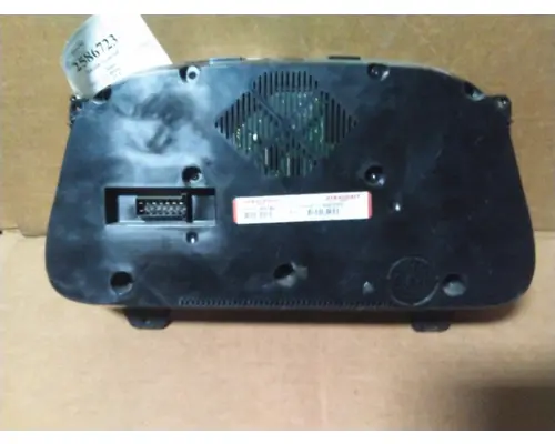 PETERBILT 579 GAUGE CLUSTER