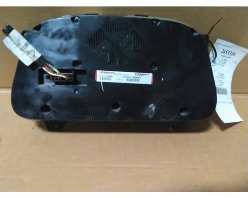 PETERBILT 579 GAUGE CLUSTER