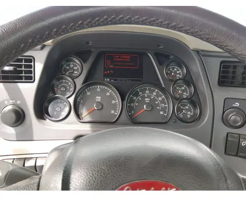PETERBILT 579 GAUGE CLUSTER