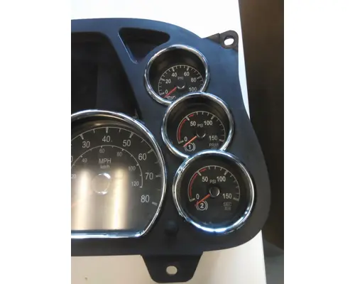 PETERBILT 579 GAUGE CLUSTER