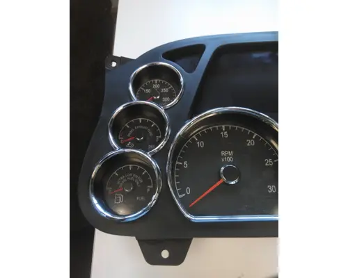 PETERBILT 579 GAUGE CLUSTER