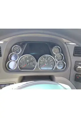 PETERBILT 579 GAUGE CLUSTER