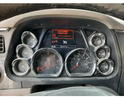 PETERBILT 579 GAUGE CLUSTER