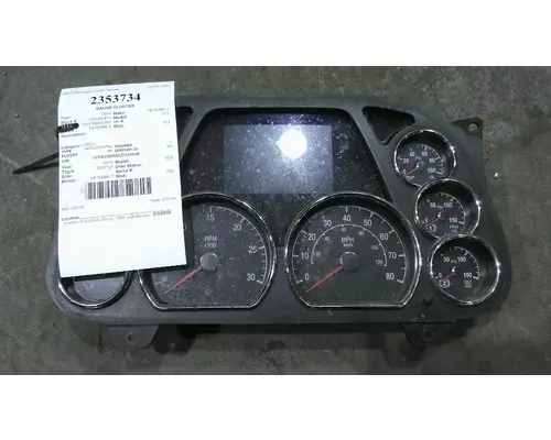 PETERBILT 579 GAUGE CLUSTER