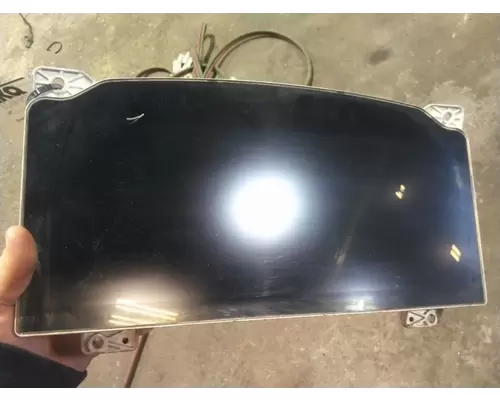 PETERBILT 579 GAUGE CLUSTER