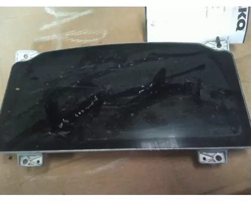 PETERBILT 579 GAUGE CLUSTER