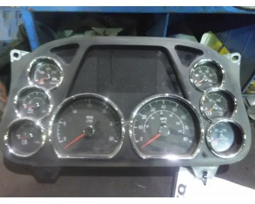PETERBILT 579 GAUGE CLUSTER