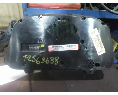 PETERBILT 579 GAUGE CLUSTER