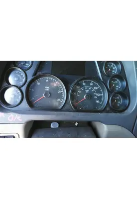 PETERBILT 579 GAUGE CLUSTER