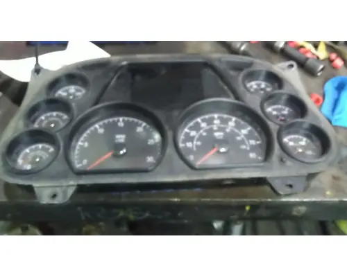 PETERBILT 579 GAUGE CLUSTER