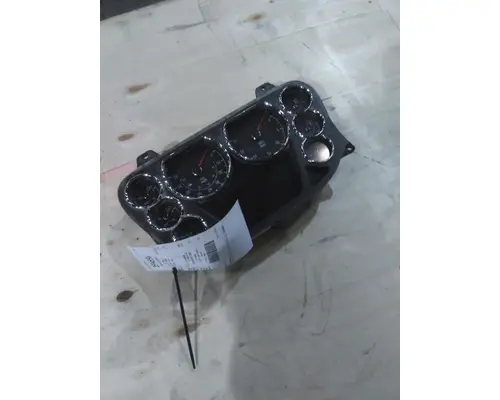 PETERBILT 579 GAUGE CLUSTER