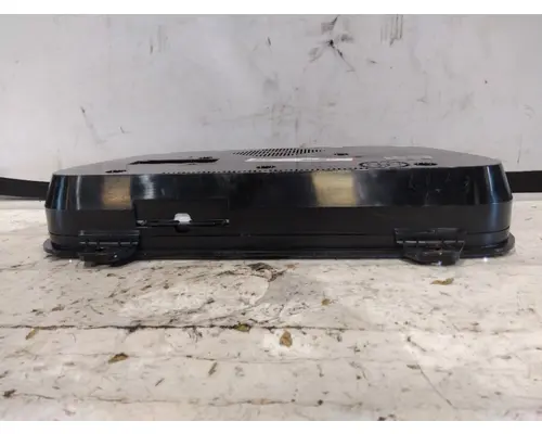 PETERBILT 579 GAUGE CLUSTER