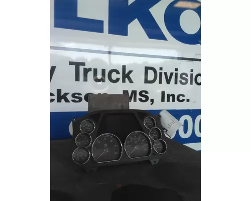 PETERBILT 579 GAUGE CLUSTER
