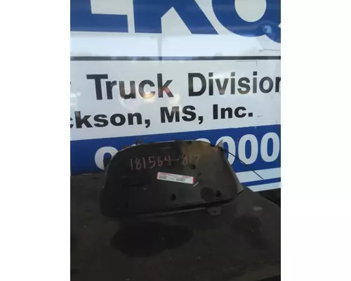 PETERBILT 579 GAUGE CLUSTER