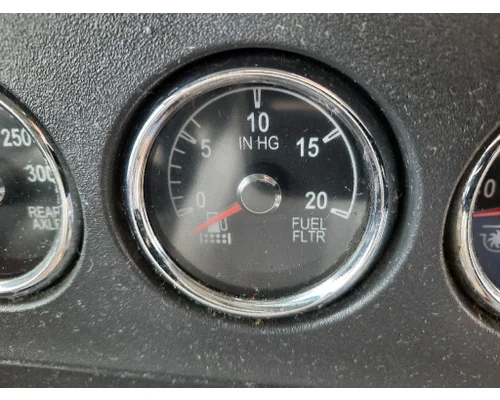 PETERBILT 579 GAUGE MISC