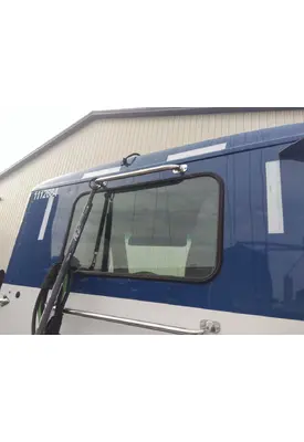 PETERBILT 579 GLASS, BACK