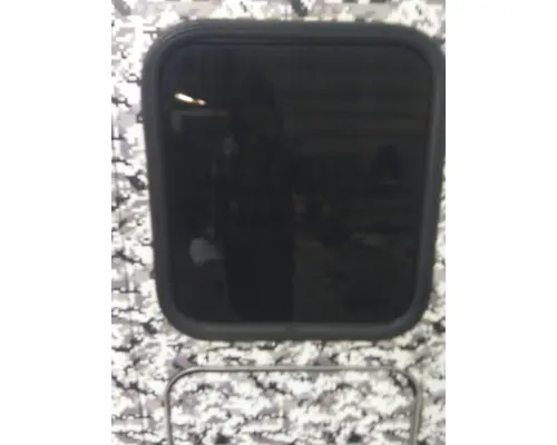 PETERBILT 579 GLASS, SLEEPER