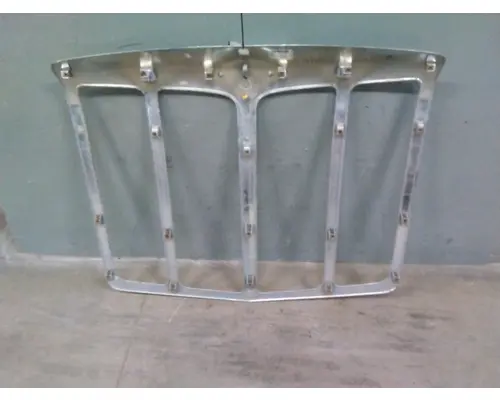 PETERBILT 579 GRILLE SHELL