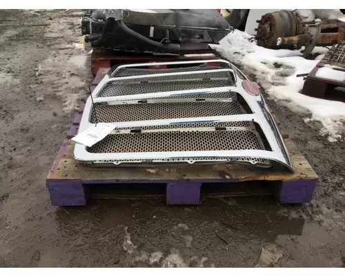 PETERBILT 579 GRILLE