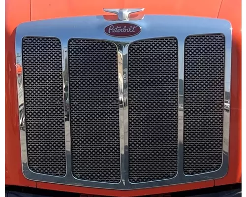 PETERBILT 579 Grille