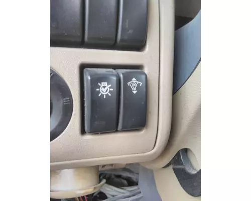 PETERBILT 579 HEADLAMP SWITCH