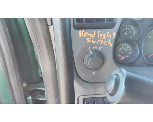 PETERBILT 579 HEADLAMP SWITCH