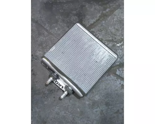 PETERBILT 579 HEATER CORE
