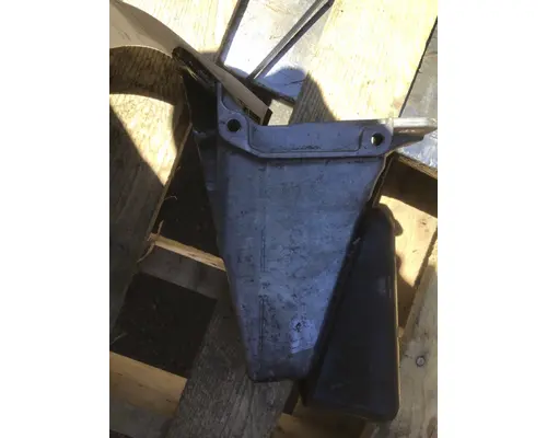 PETERBILT 579 HOOD BRACKET