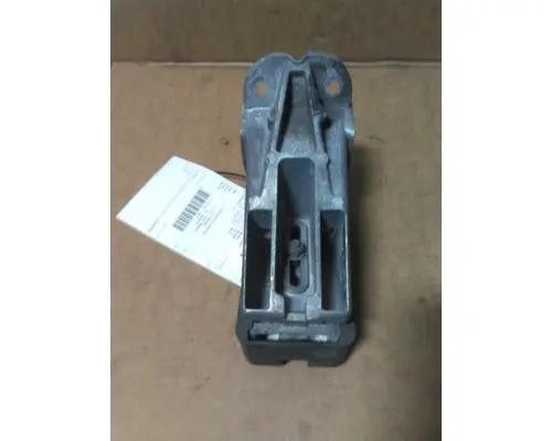PETERBILT 579 HOOD BRACKET