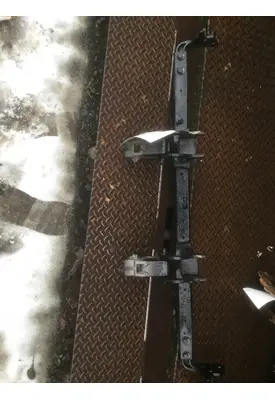 PETERBILT 579 HOOD HINGE