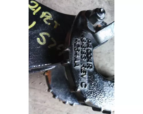 PETERBILT 579 HOOD HINGE