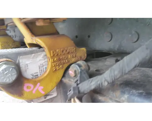 PETERBILT 579 HOOD HINGE