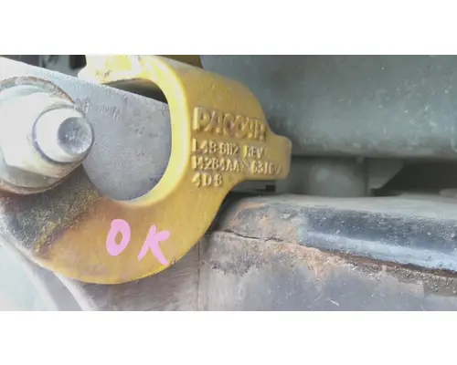 PETERBILT 579 HOOD HINGE