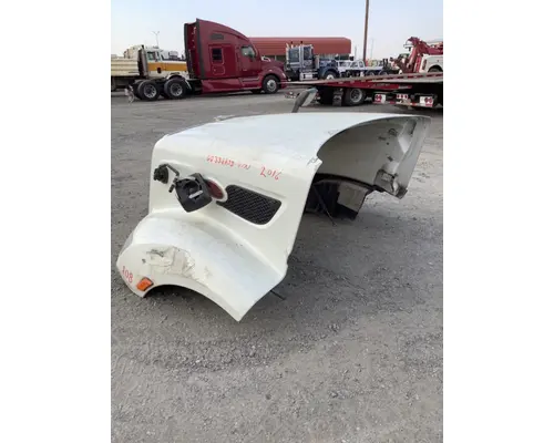 PETERBILT 579 HOOD