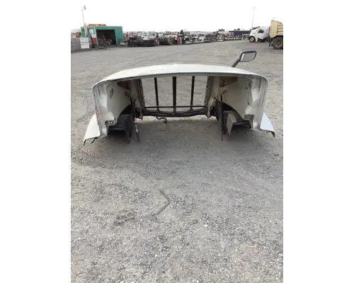 PETERBILT 579 HOOD