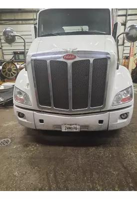 PETERBILT 579 HOOD