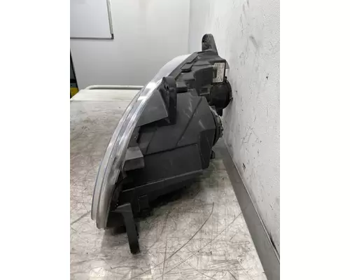 PETERBILT 579 Headlamp Assembly