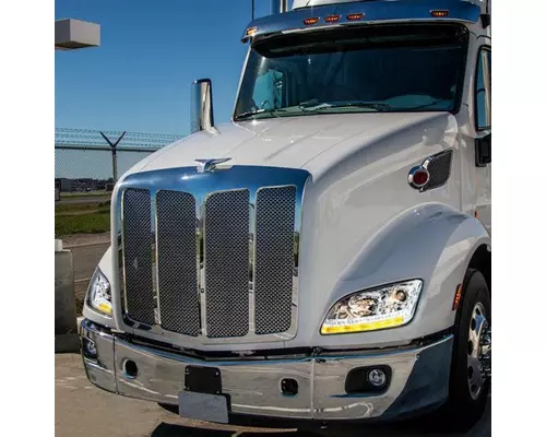 PETERBILT 579 Headlamp Assembly