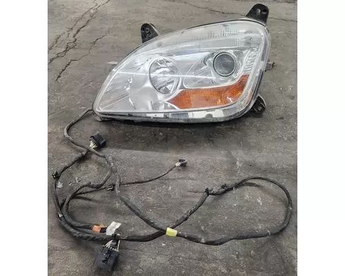 PETERBILT 579 Headlamp Assembly