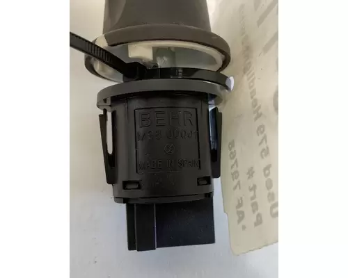 PETERBILT 579 Headlight Switch