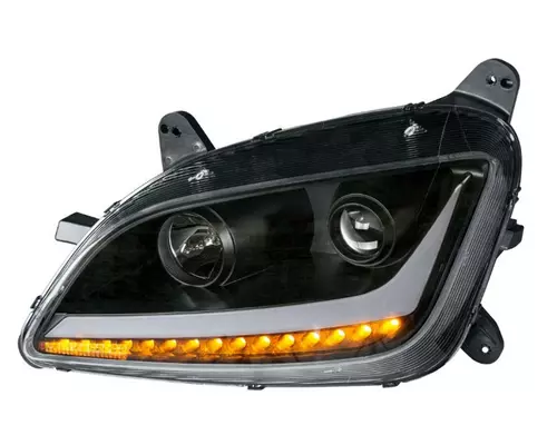 PETERBILT 579 Headlight