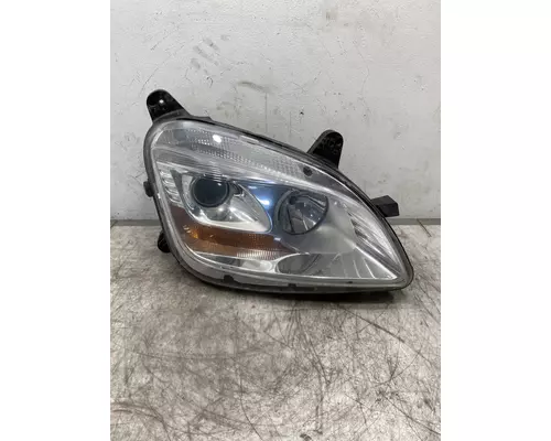 PETERBILT 579 Headlight