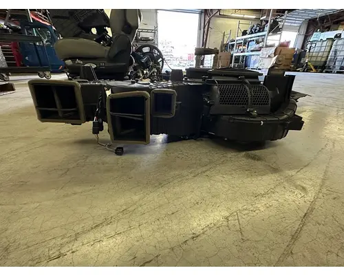 PETERBILT 579 Heater or Air Conditioner Parts, Misc.