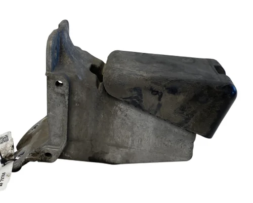 PETERBILT 579 Hood Hinge