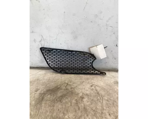 PETERBILT 579 Hood Side Vent