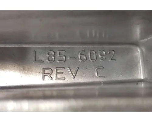 PETERBILT 579 Hood Support