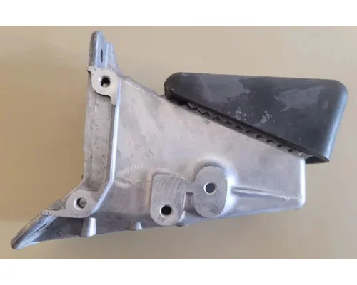 PETERBILT 579 Hood Support