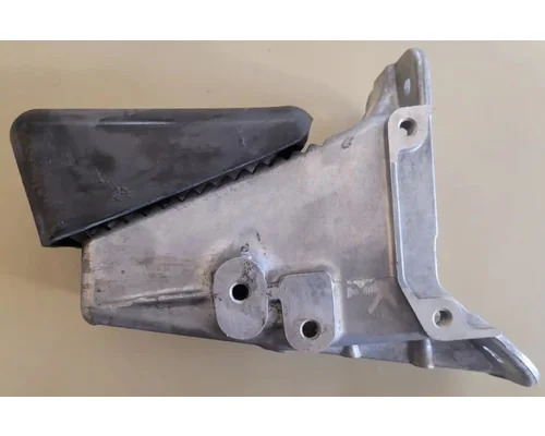 PETERBILT 579 Hood Support